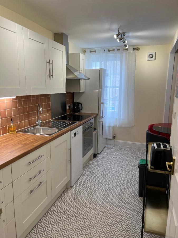 Glastonbury High Street Sanctuary- 2 Bd, Sleeps 4 外观 照片